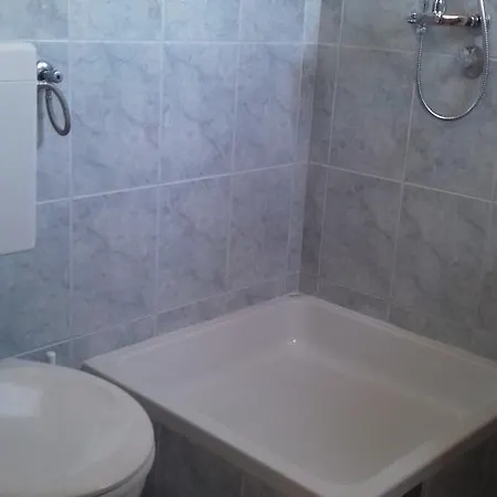 Luka Dubrava 14040b *